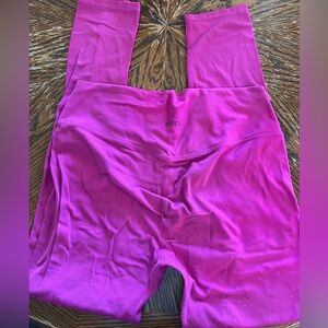 Stori Fuchsia Leggings